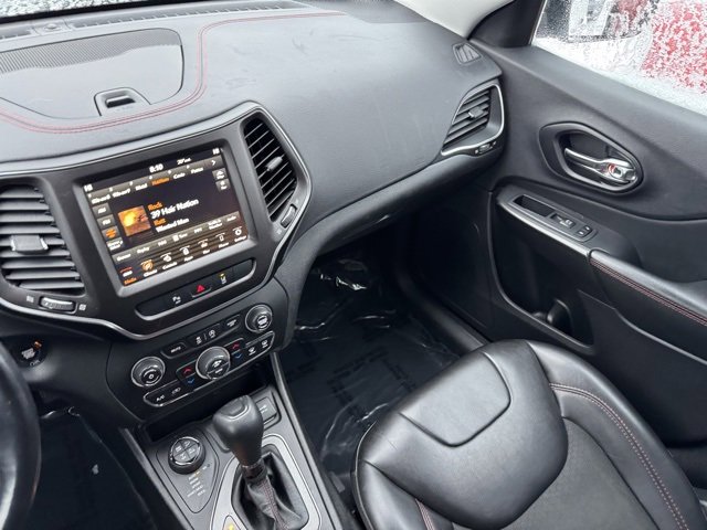 Used 2021 Jeep Cherokee Trailhawk w/ Sun, Sound & Nav Group image 24