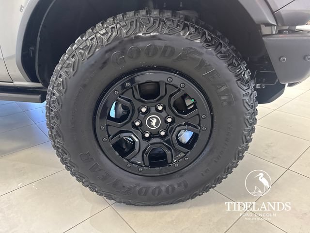 Certified 2024 Ford Bronco Wildtrak AWD/4WD image 35