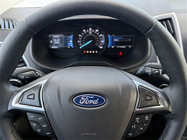 Certified 2024 Ford Edge SEL w/ Convenience Package image 18