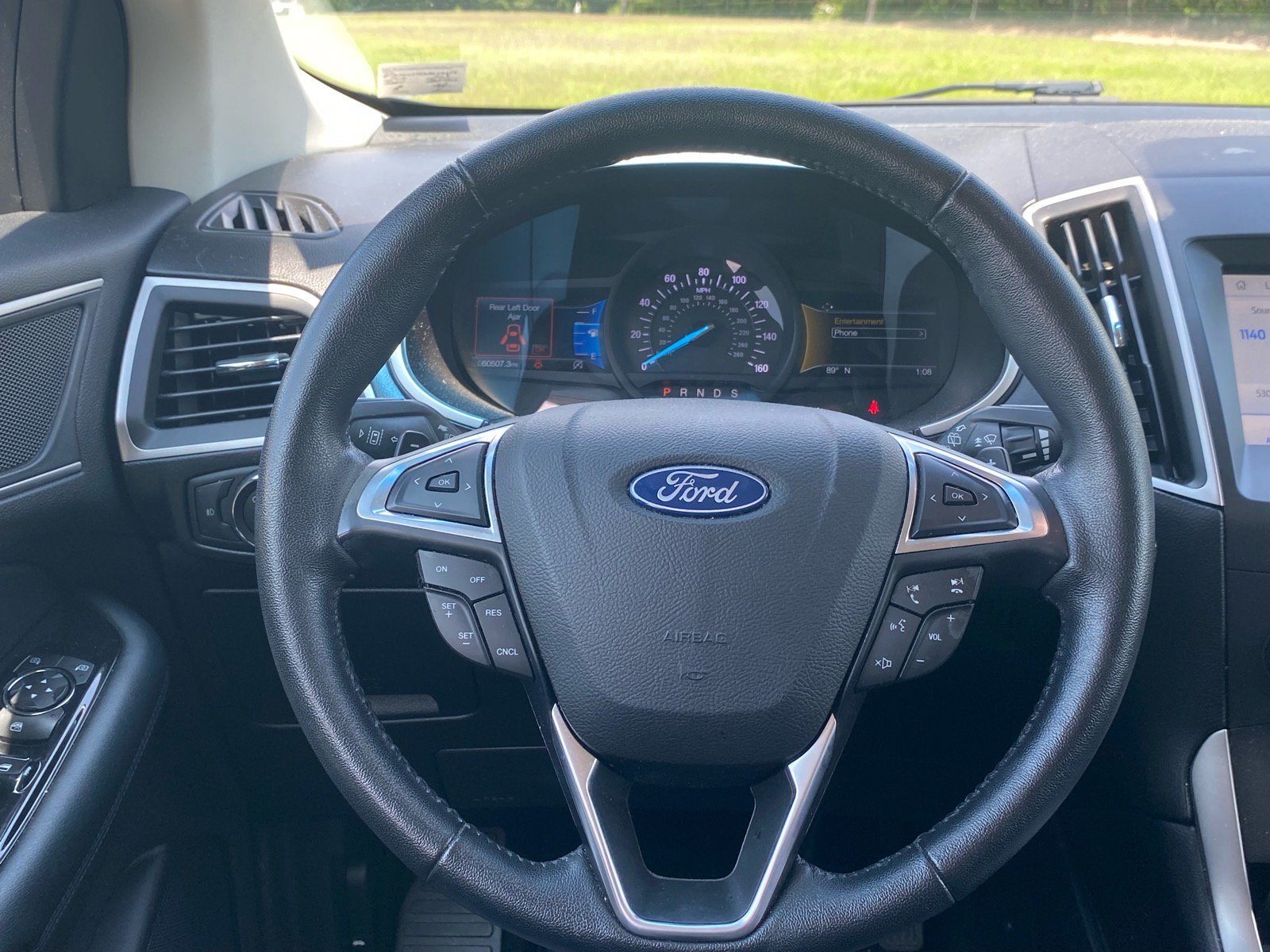 Certified 2019 Ford Edge SEL w/ Equipment Group 201A AWD/4WD image 8