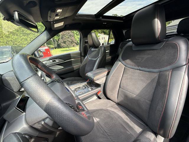 Certified 2025 Ford Explorer ST AWD/4WD image 11