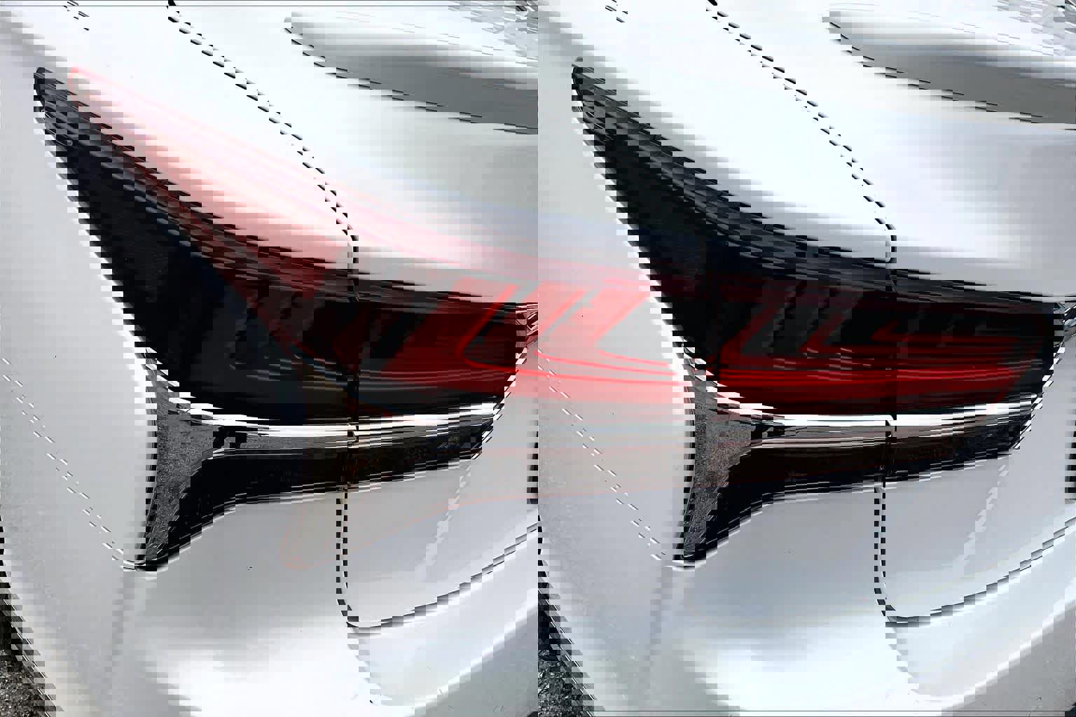 Used 2020 Lexus LS 500 w/ Interior Upgrade Package image 29