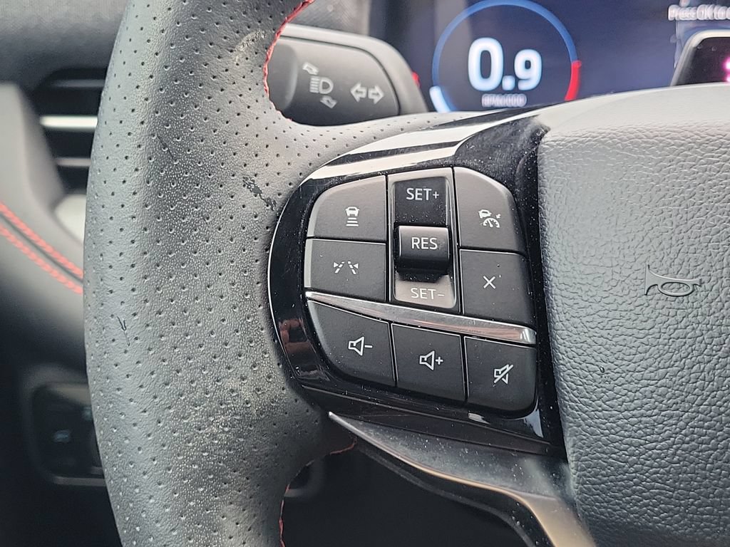 Certified 2025 Ford Explorer ST-Line w/ Premium Package RWD image 25