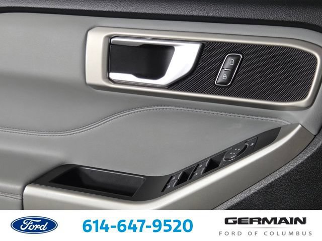 Certified 2023 Ford Explorer XLT w/ XLT Sport Appearance Package AWD/4WD image 29