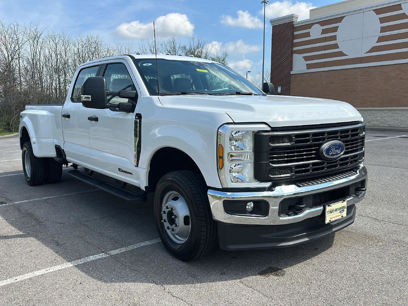 Certified 2025 Ford F350 XL w/ XL Chrome Package AWD/4WD image 7