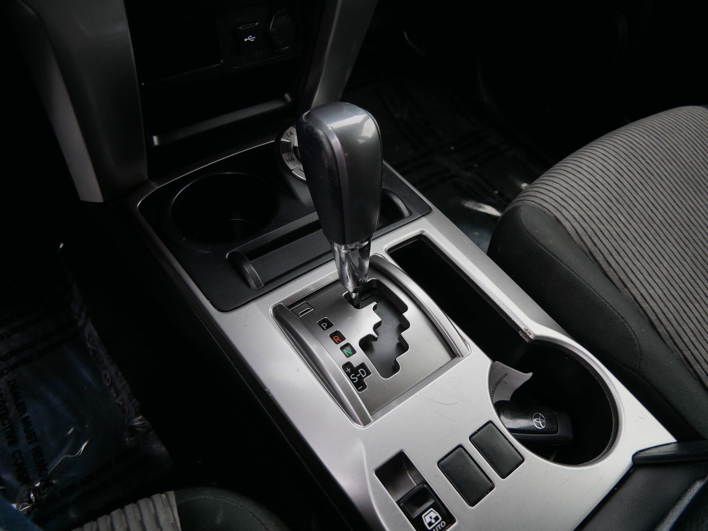 Used 2022 Toyota 4Runner SR5 AWD/4WD image 24