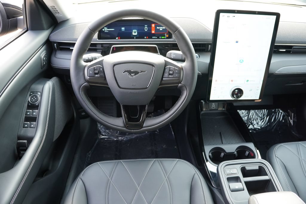Certified 2025 Ford Mustang Mach-E Select w/ Comfort Package Lite AWD/4WD image 19
