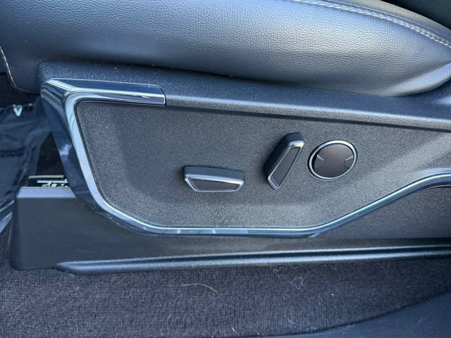 Certified 2022 Ford F150 Lariat w/ Equipment Group 502A High AWD/4WD image 15