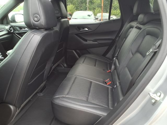 Used 2026 Chevrolet Equinox LT w/ Convenience Package II FWD image 9