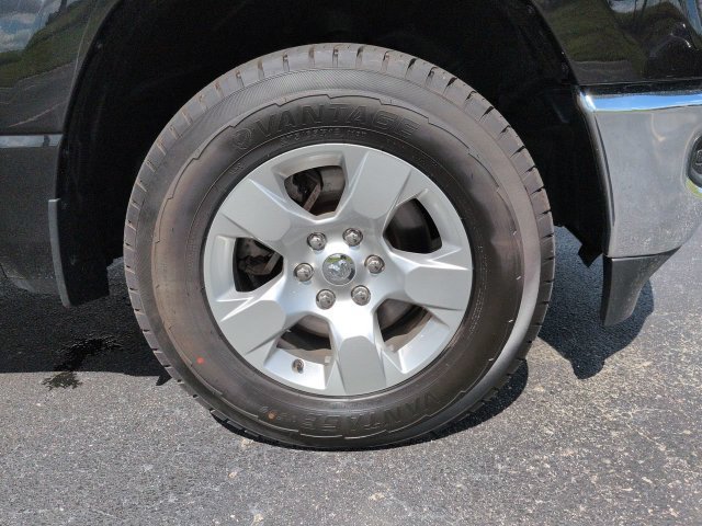 Used 2024 RAM 1500 Big Horn AWD/4WD image 9