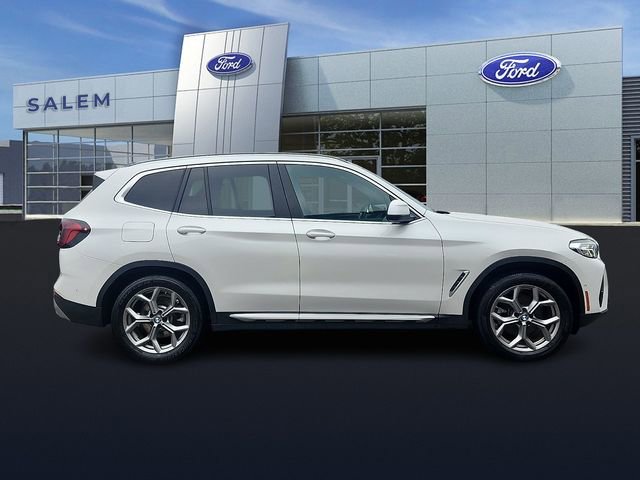 Used 2024 BMW X3 xDrive30i w/ Premium Package AWD/4WD image 2
