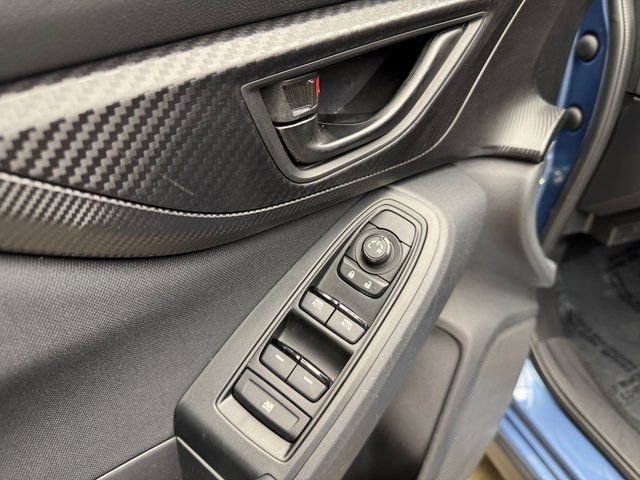 Used 2023 Subaru Crosstrek 2.0i image 11