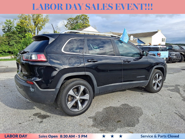 Used 2019 Jeep Cherokee Limited AWD/4WD image 11