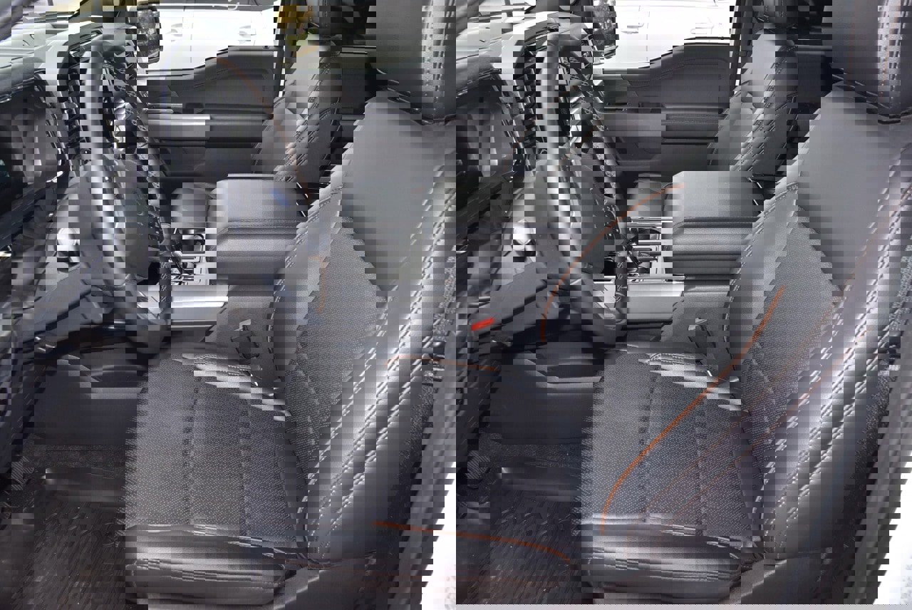 Certified 2025 Ford F150 Lariat w/ Equipment Group 501A Mid image 11