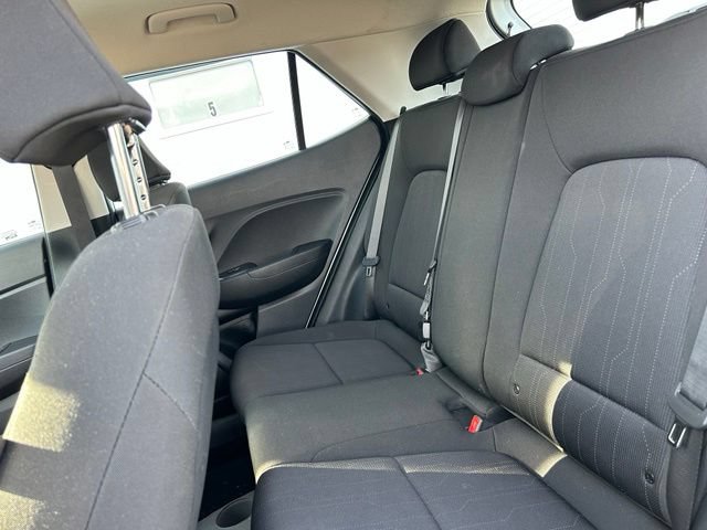 Used 2022 Hyundai Venue SE w/ Cargo Package FWD image 9