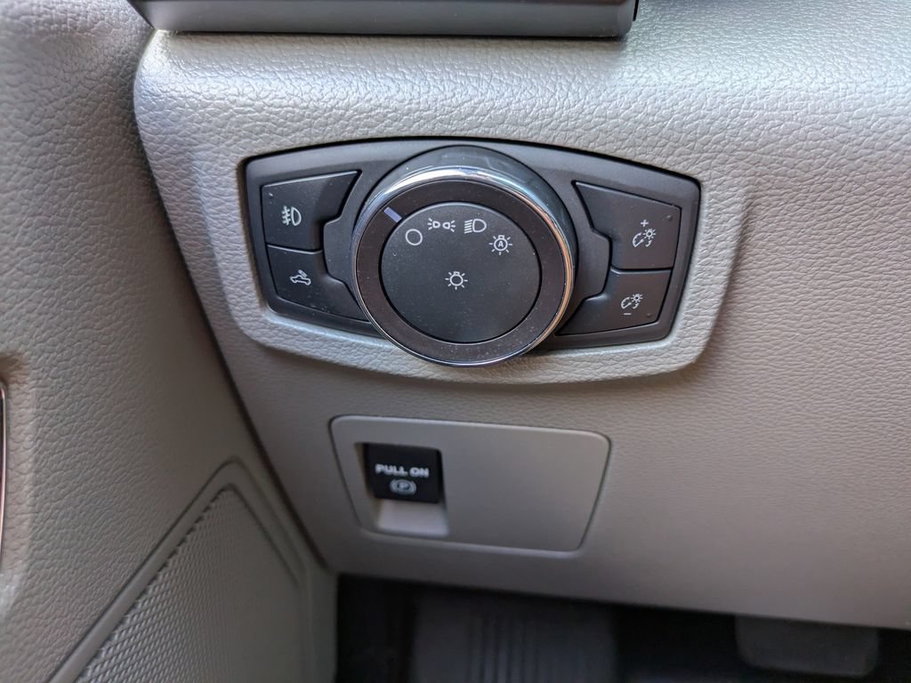 Certified 2019 Ford F150 XL w/ Equipment Group 101A Mid AWD/4WD image 22