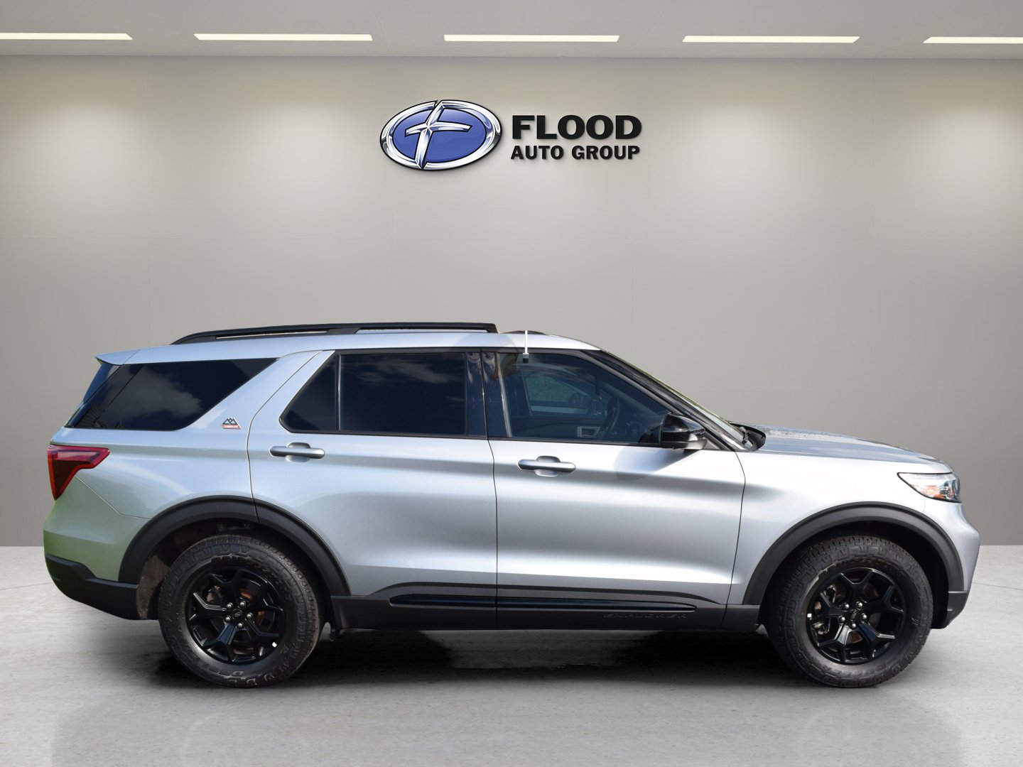 Certified 2023 Ford Explorer Timberline w/ Timberline Technology Package AWD/4WD image 3