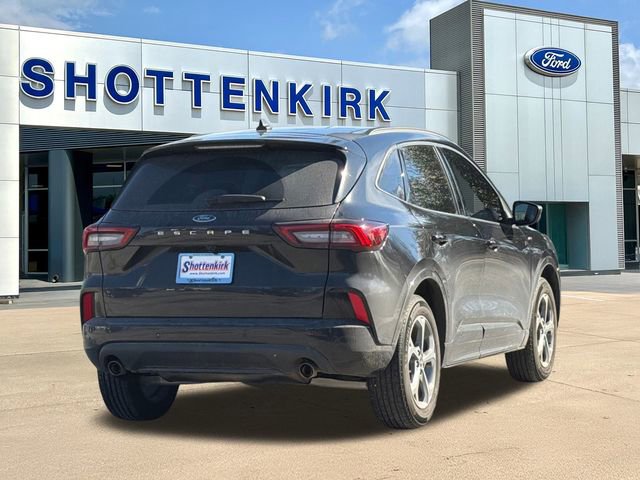Certified 2024 Ford Escape ST-Line w/ Tech Pack #1 image 8