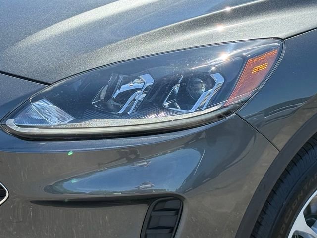 Certified 2020 Ford Escape SE AWD/4WD image 25