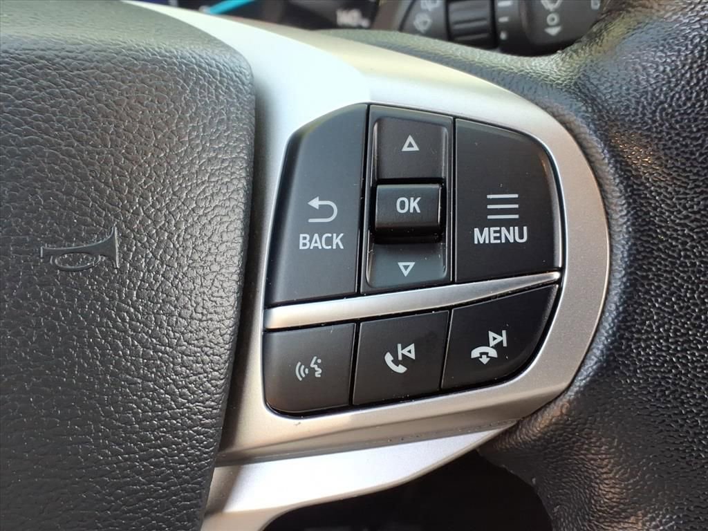 Certified 2022 Ford Explorer XLT w/ Equipment Group 202A AWD/4WD image 21