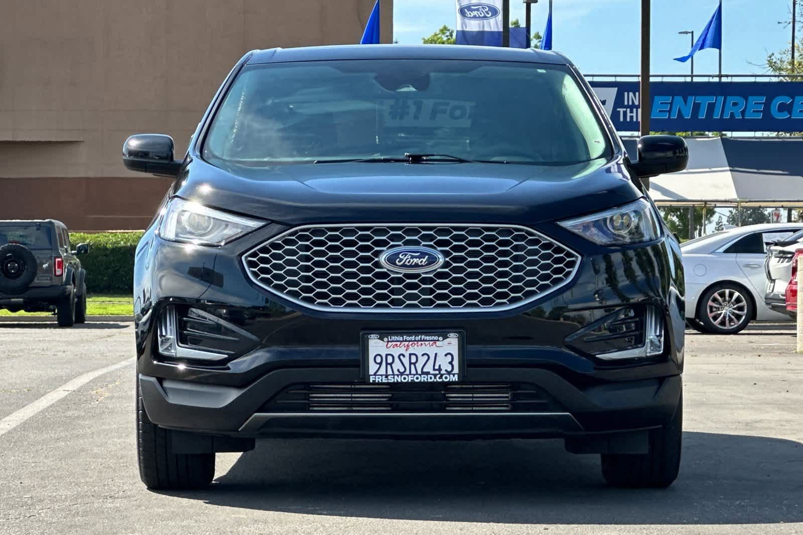 Certified 2024 Ford Edge SEL w/ Convenience Package AWD/4WD image 11