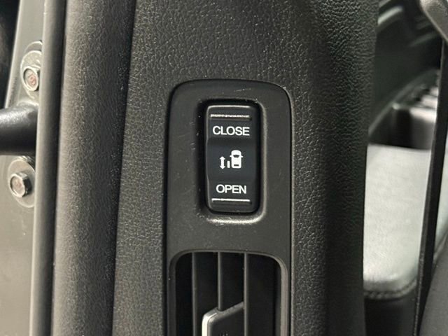 Used 2024 Honda Odyssey EX-L image 37