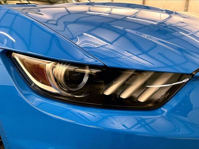 Certified 2017 Ford Mustang Shelby GT350 w/ Electronics Package RWD image 27