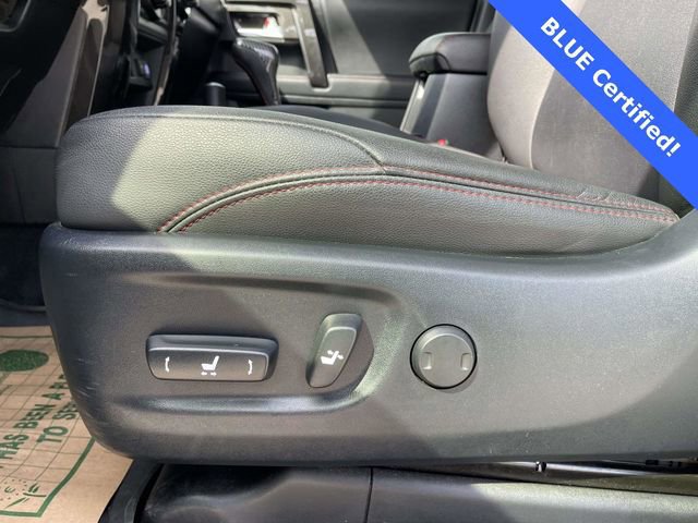 Used 2020 Toyota 4Runner Venture image 17