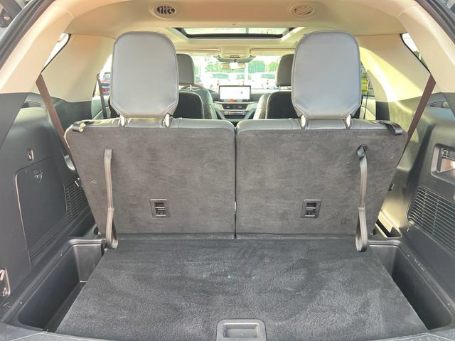 Certified 2025 Ford Explorer Active w/ Active Comfort Package AWD/4WD image 7