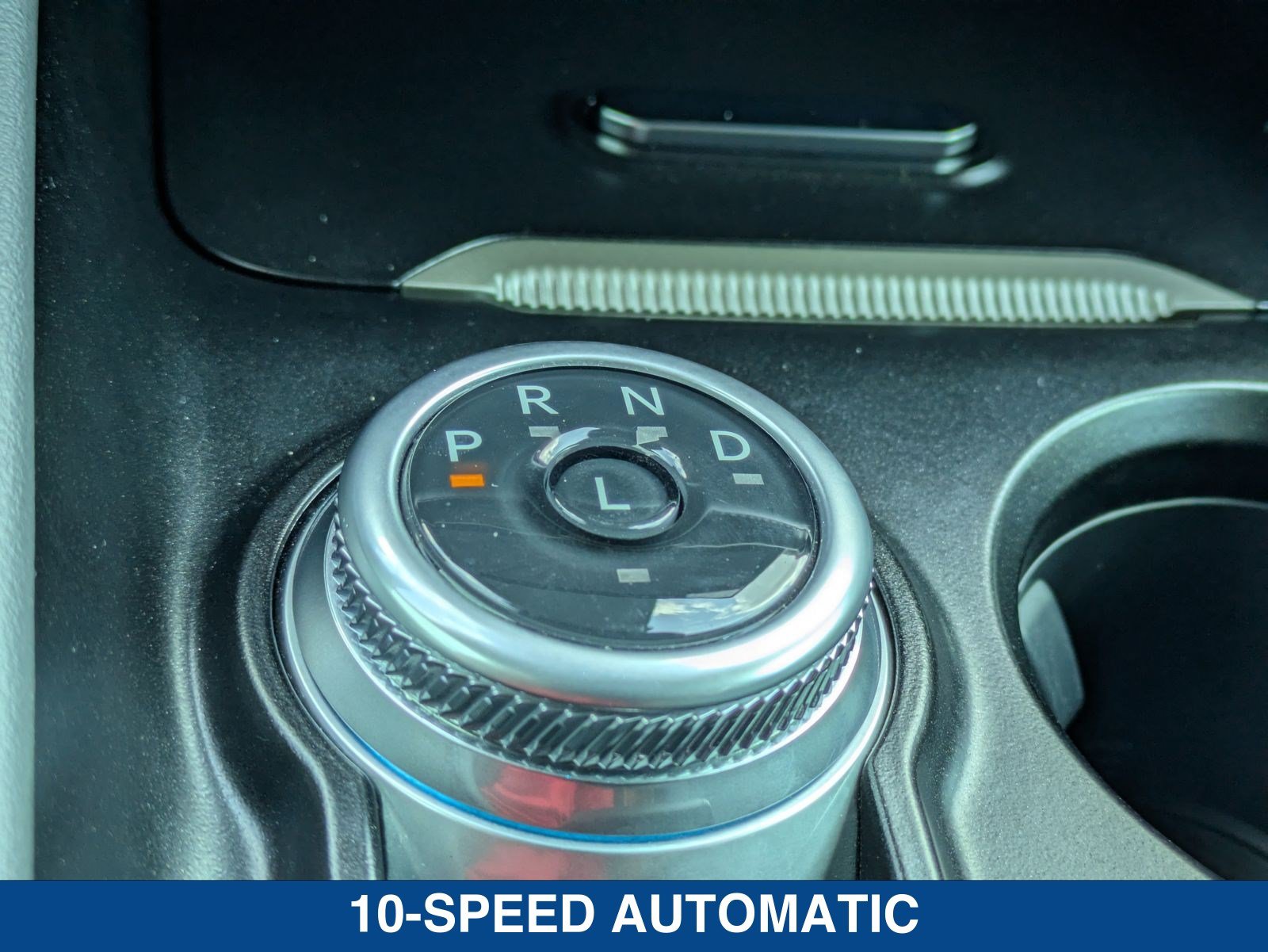 Certified 2025 Ford Explorer Active RWD image 32