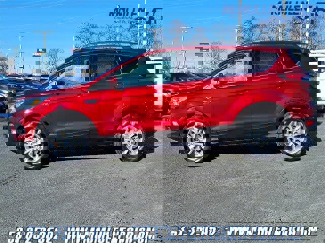 Certified 2018 Ford Escape SE
