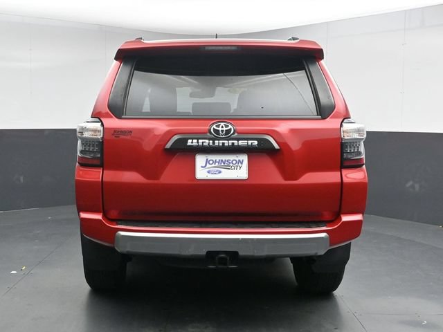 Used 2024 Toyota 4Runner TRD Off-Road Premium AWD/4WD image 9