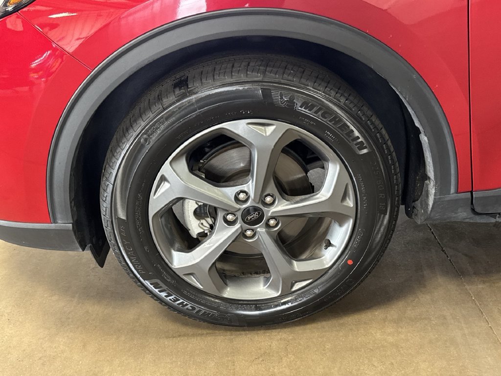 Certified 2025 Ford Escape ST-Line FWD image 31