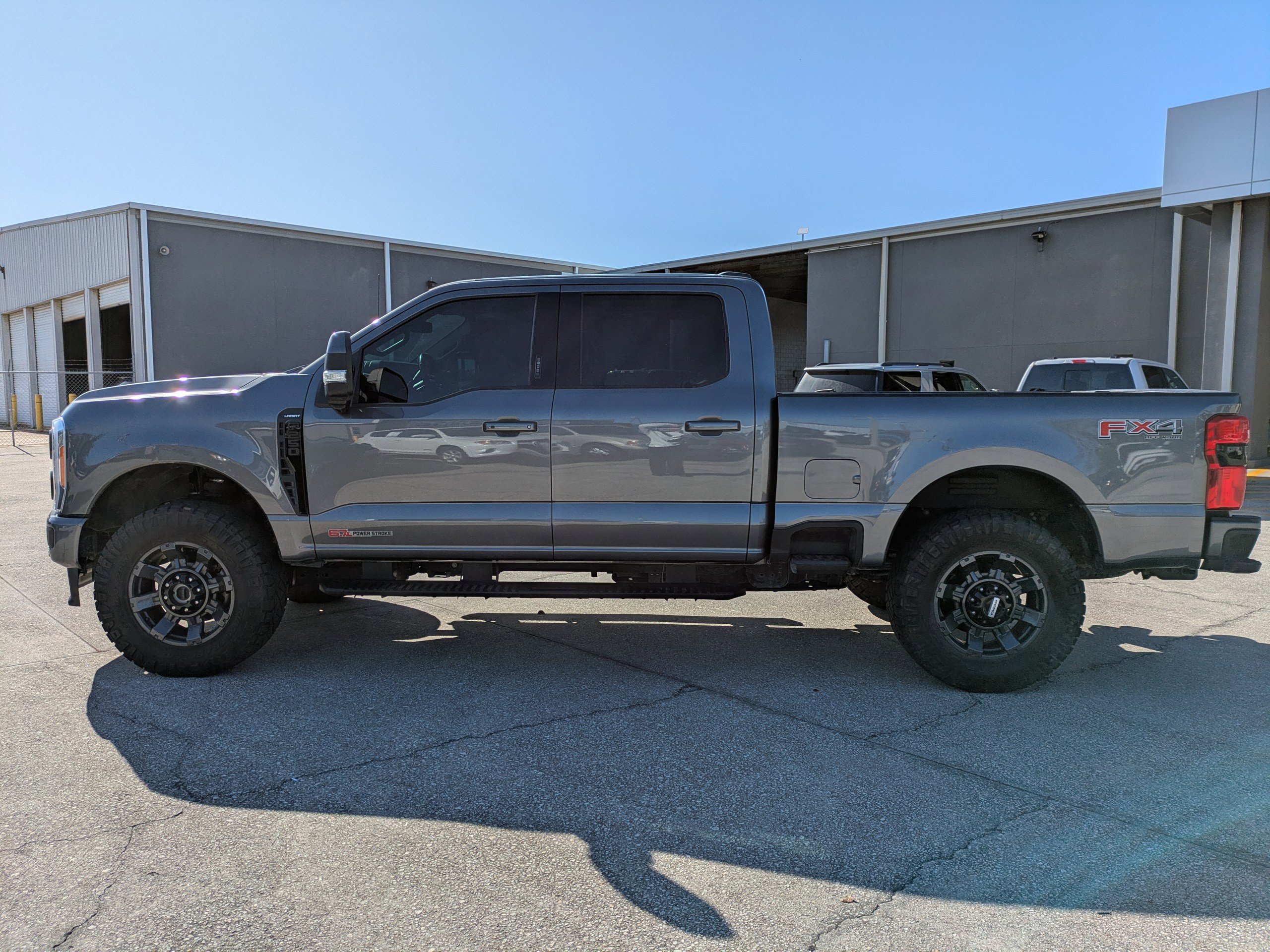 Certified 2023 Ford F250 Lariat w/ Lariat Ultimate Package image 6