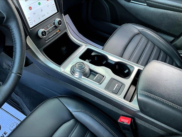Certified 2024 Ford Edge SEL w/ Convenience Package AWD/4WD image 18