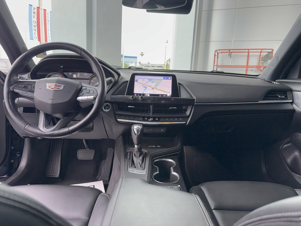 Used 2021 Cadillac CT4 Luxury w/ Sun And Sound Package RWD image 30