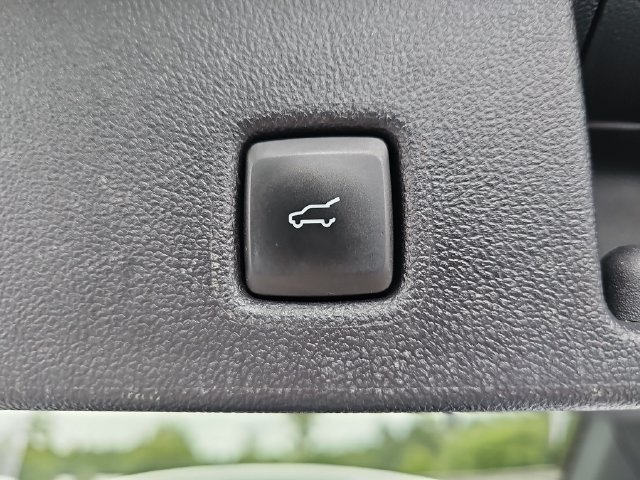 Certified 2022 Ford Escape SE w/ Convenience Package FWD image 15