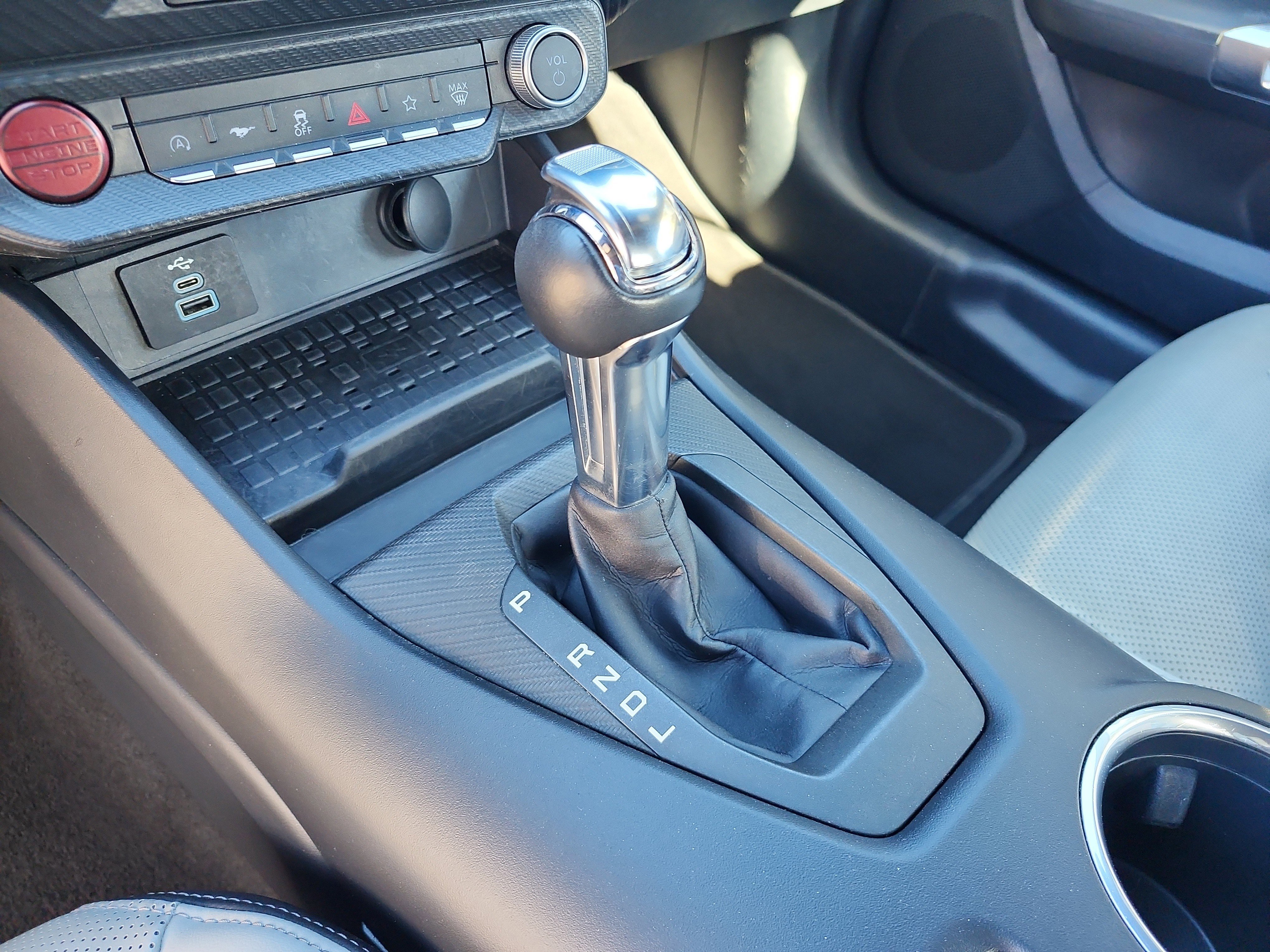 Certified 2024 Ford Mustang Premium image 15