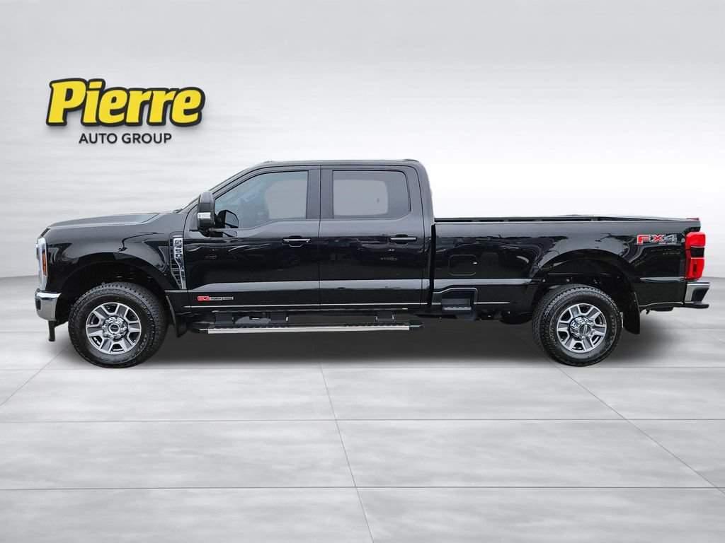 Certified 2025 Ford F350 Lariat AWD/4WD image 2