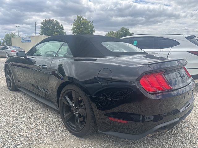Certified 2022 Ford Mustang GT Premium w/ Black Accent Package RWD image 2