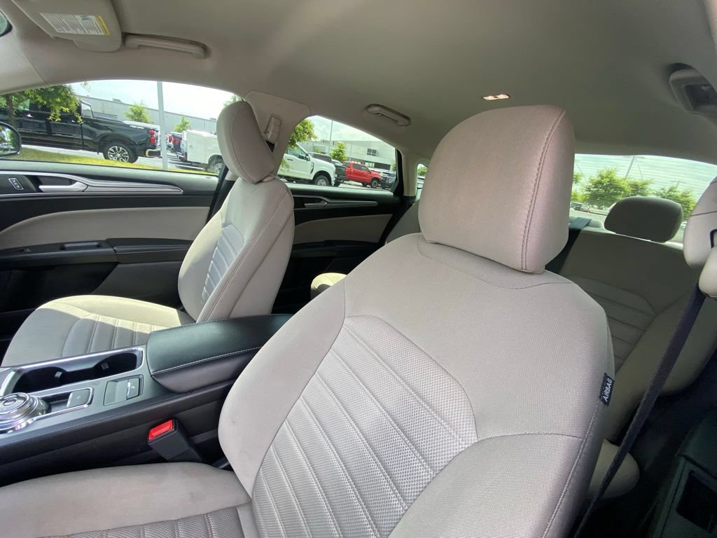 Certified 2020 Ford Fusion S FWD image 21