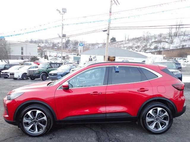 Certified 2024 Ford Escape Platinum w/ Premium Technology Package image 6