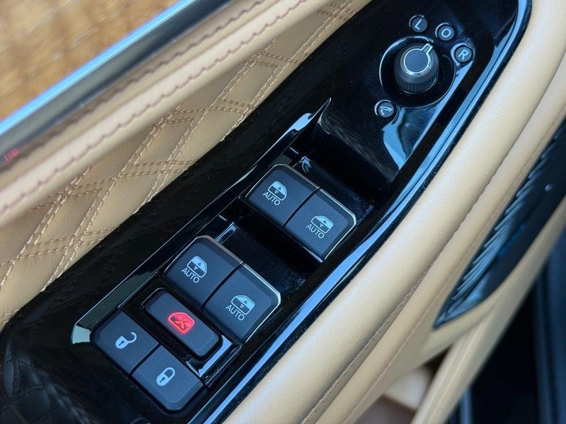 Used 2023 Jeep Grand Cherokee L Summit image 20