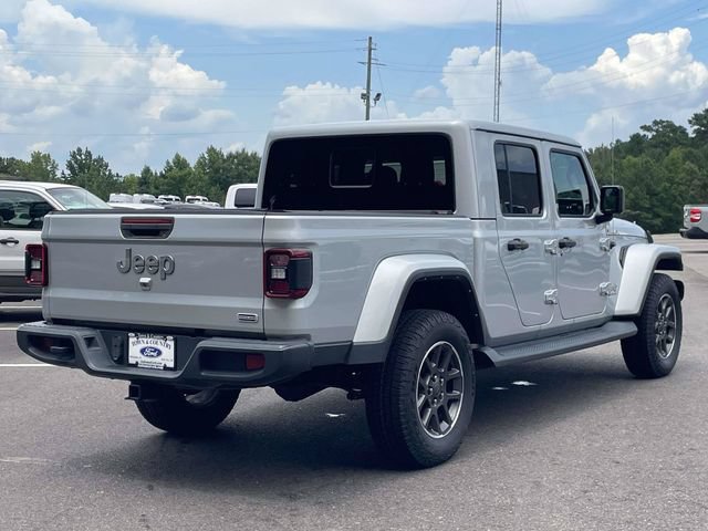 Used 2023 Jeep Gladiator Overland w/ LED Lighting Group AWD/4WD image 26