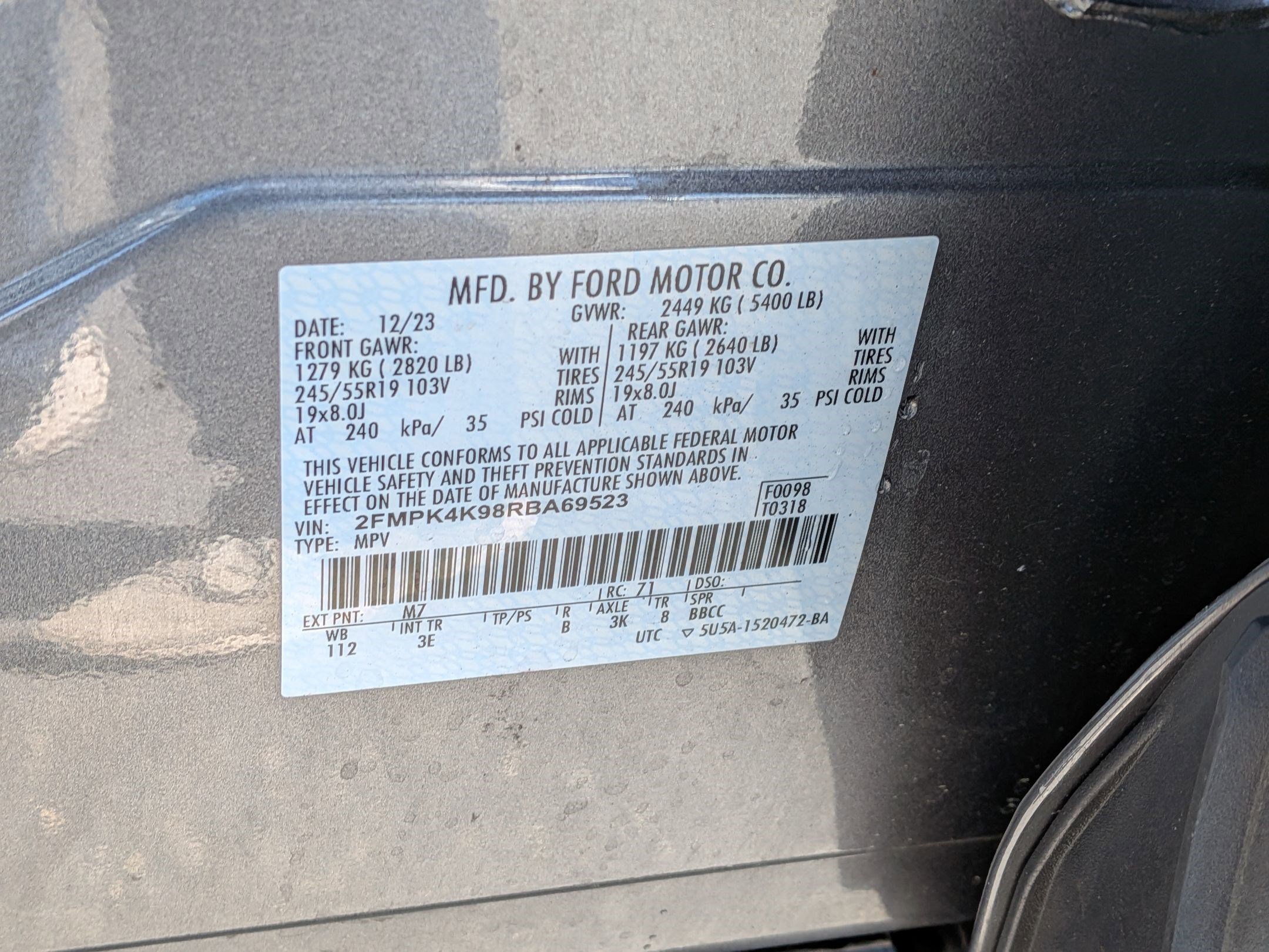 Certified 2024 Ford Edge Titanium AWD/4WD image 34