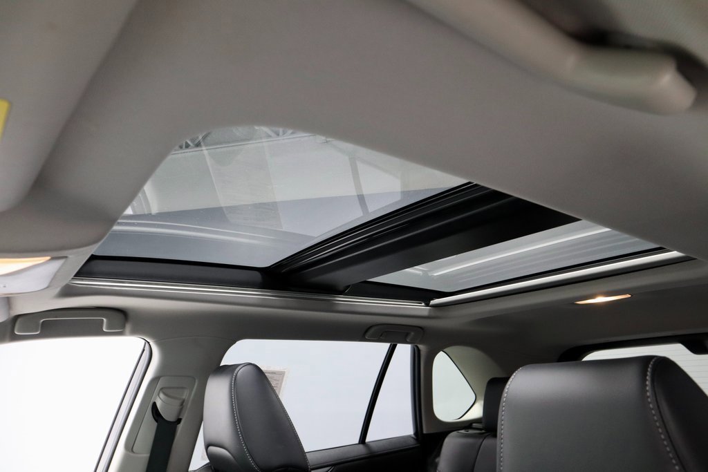 Used 2019 Toyota RAV4 Limited w/ Advanced Technology Package image 25