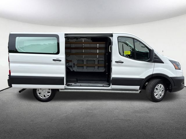 Certified 2025 Ford Transit 250 Low Roof w/ Exterior Upgrade Package RWD image 17