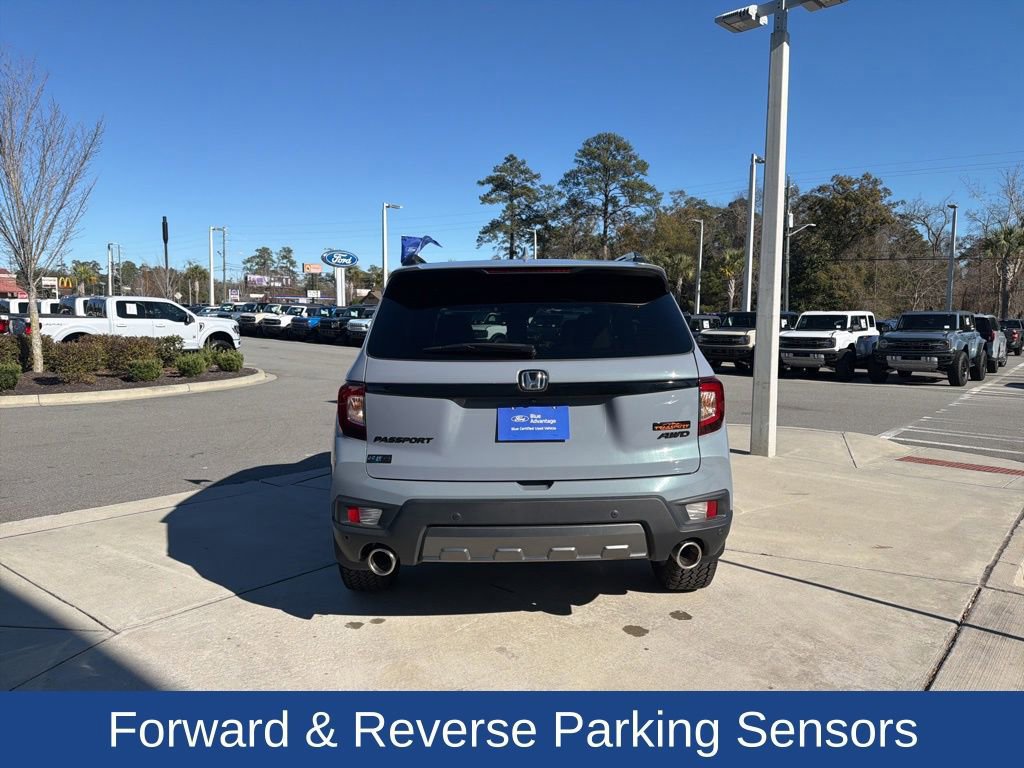 Used 2025 Honda Passport TrailSport image 4