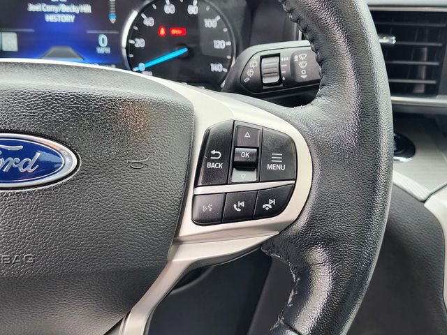 Certified 2022 Ford Explorer XLT w/ Equipment Group 202A AWD/4WD image 32
