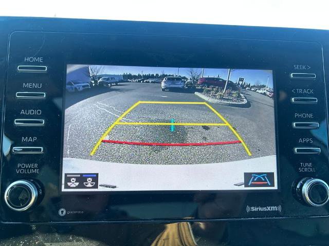 Used 2021 Toyota Camry SE w/ Cold Weather Package image 28